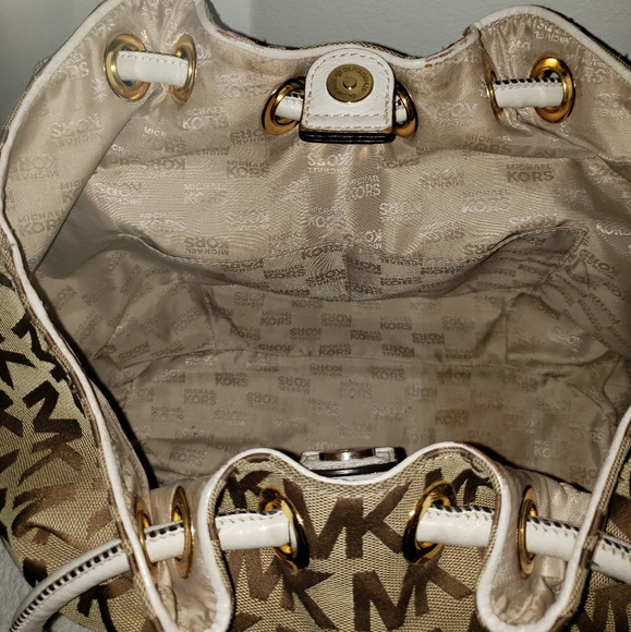 Authentic Michael Kors Purse - Picture 3 of 8